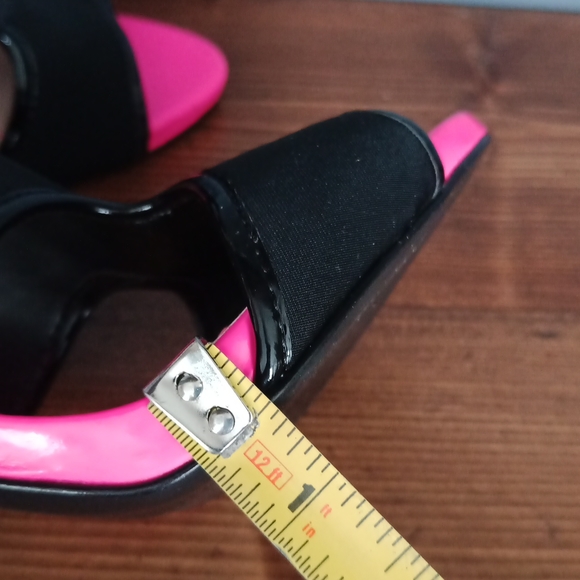 BCBG Paris heels - Picture 8 of 14